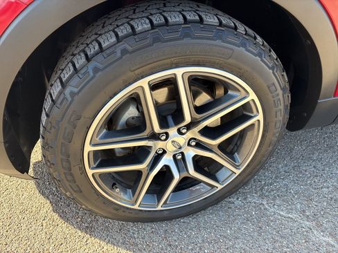 Used 2017 Ford Explorer Sport w/ Equipment Group 401A image 24