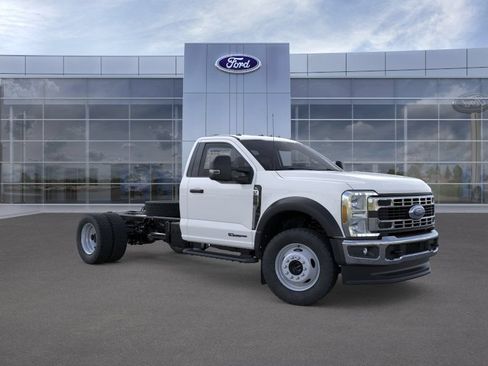 New 2026 Ford F550 4x4 Regular Cab Super Duty w/ XL Chrome Package image 7