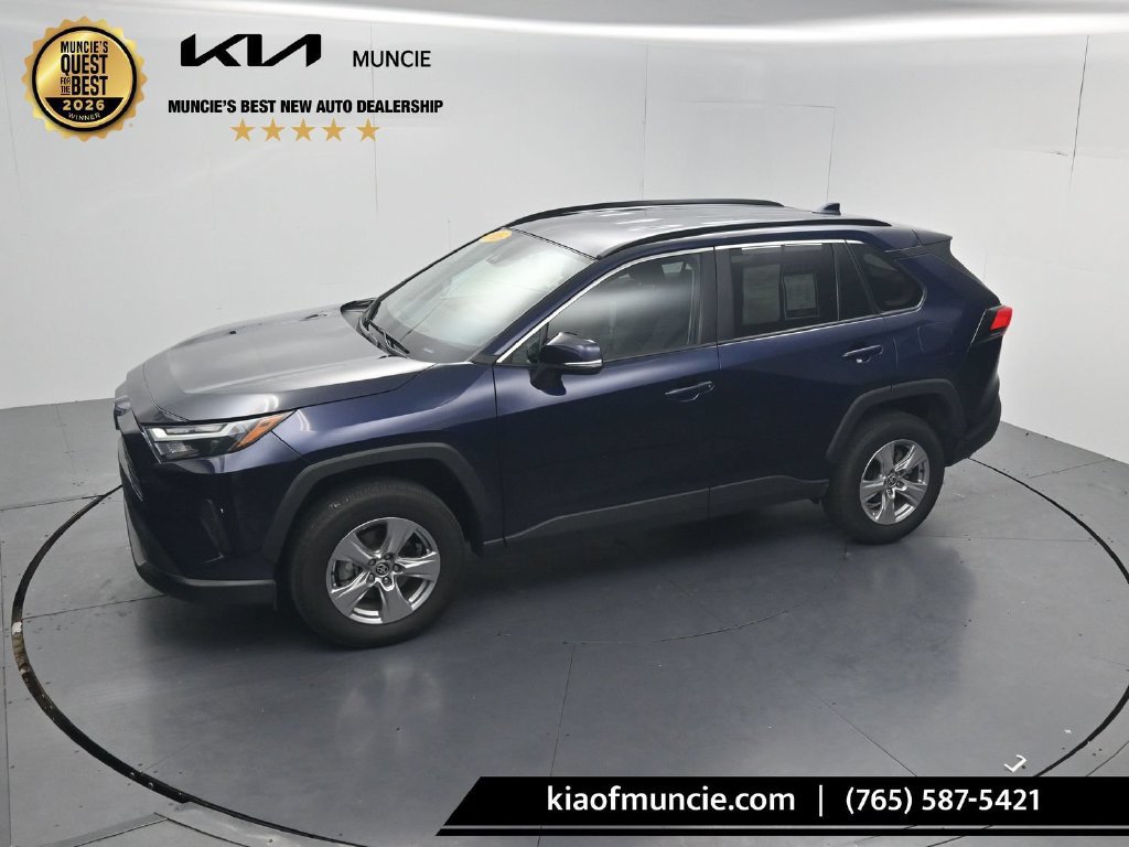 Used 2025 Toyota RAV4 XLE AWD/4WD image 47
