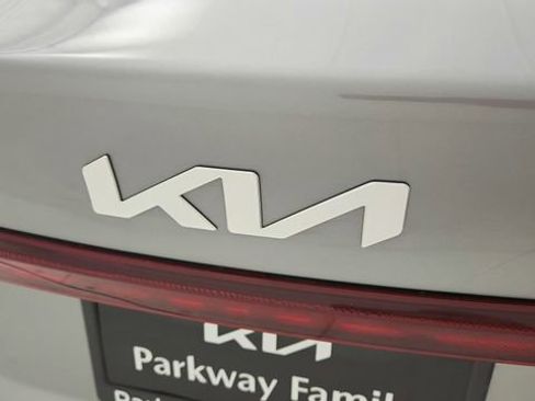 Used 2023 Kia Forte LXS w/ LXS Technology Package image 27