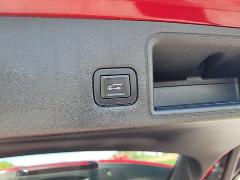 Used 2018 GMC Terrain Denali AWD/4WD image 8