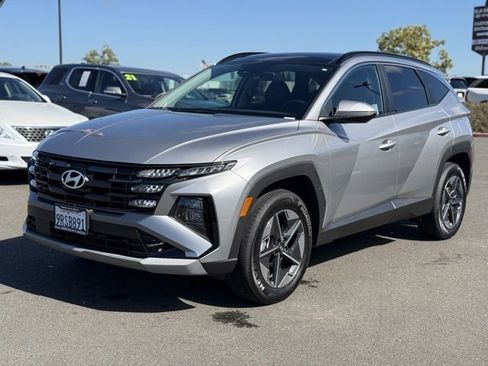 Certified 2025 Hyundai Tucson SEL image 2