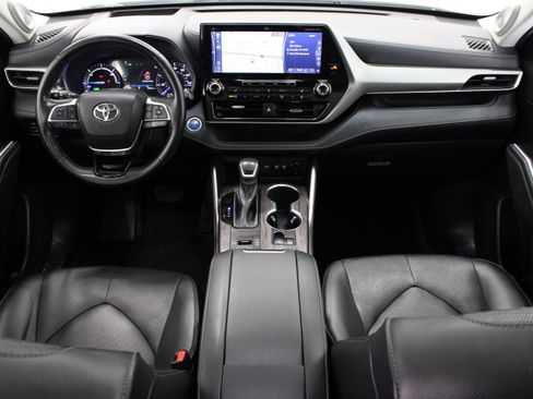 Used 2020 Toyota Highlander Platinum AWD/4WD image 34