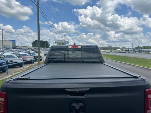 Used 2021 RAM 1500 Laramie AWD/4WD image 9