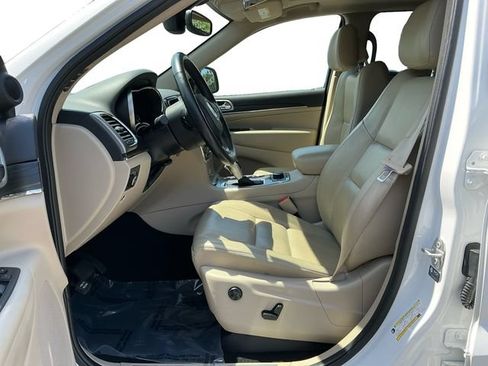 Used 2021 Jeep Grand Cherokee Limited AWD/4WD image 10