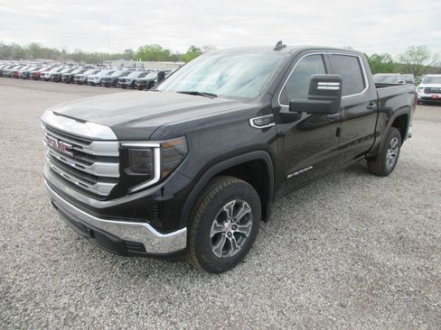 New 2026 GMC Sierra 1500 SLE w/ Max Trailering Package AWD/4WD image 10