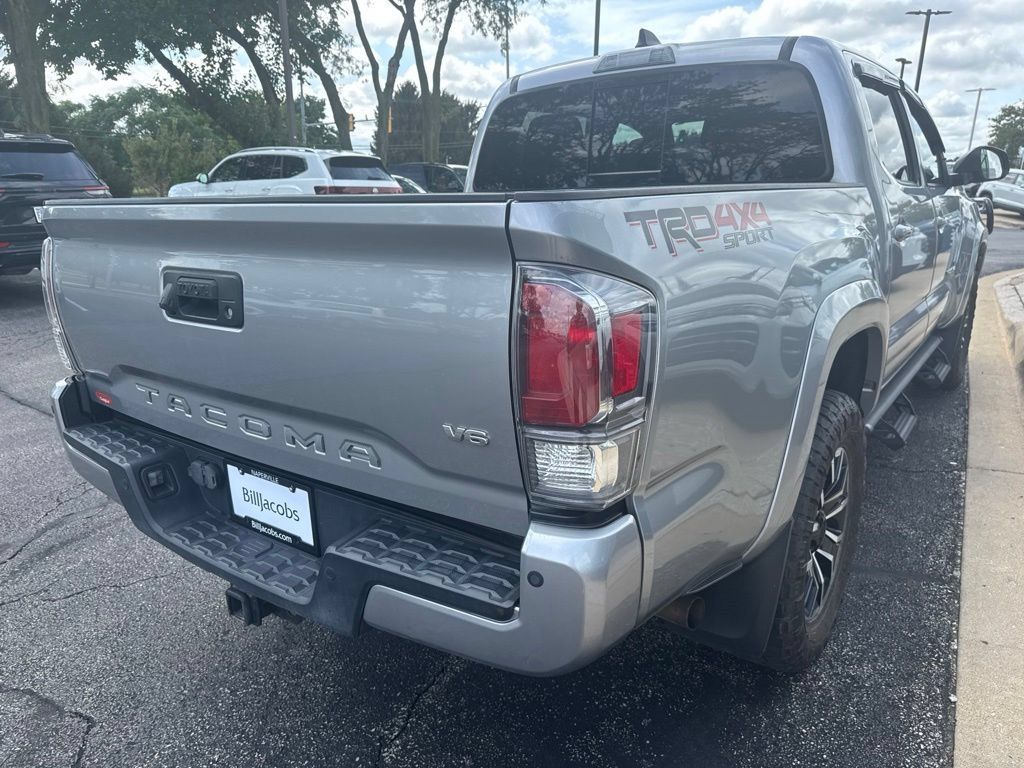 Used 2021 Toyota Tacoma TRD Sport w/ Technology Package AWD/4WD image 6