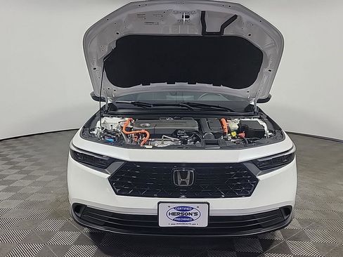 Certified 2025 Honda Accord Sport image 13