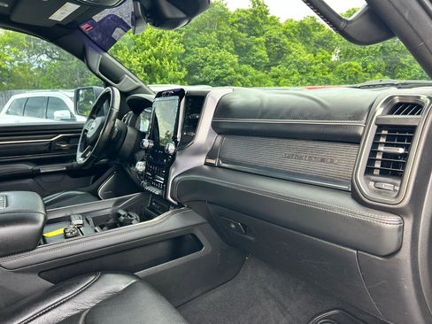 Used 2019 RAM 1500 Limited AWD/4WD image 9