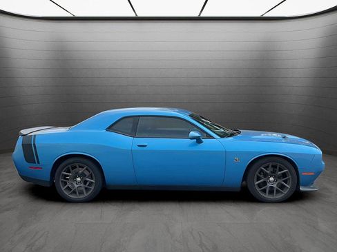 Used 2016 Dodge Challenger R/T Scat Pack image 8