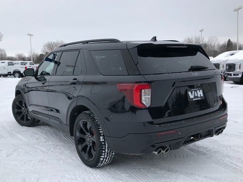 Used 2020 Ford Explorer ST w/ ST Street Pack image 25