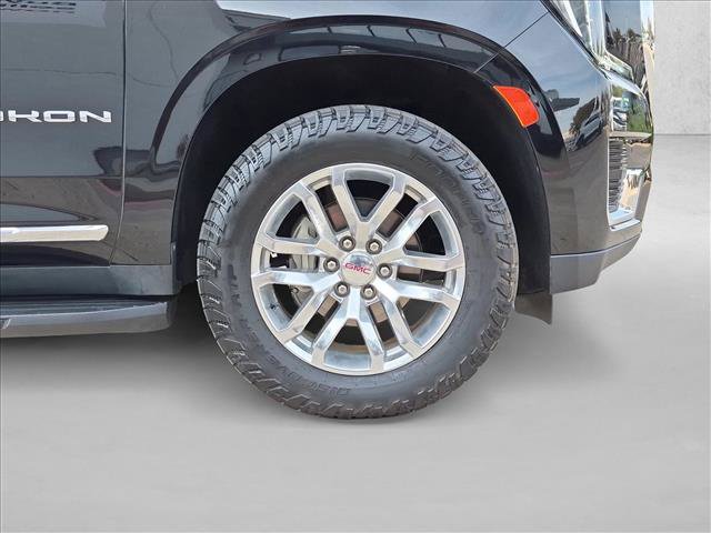 Used 2022 GMC Yukon XL SLT w/ SLT Premium Package AWD/4WD image 23