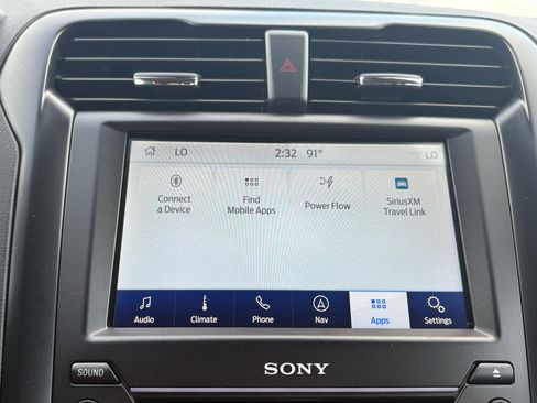 Used 2019 Ford Fusion Titanium image 20