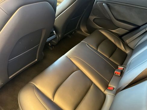 Used 2021 Tesla Model 3 Standard Range Plus RWD image 14
