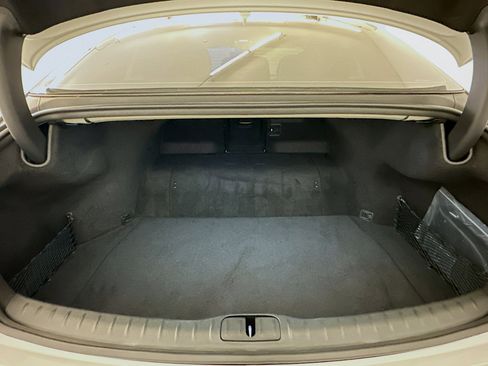 Used 2024 Genesis G80 image 30