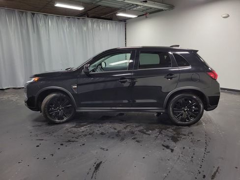 Used 2025 Mitsubishi Outlander Sport AWD image 5