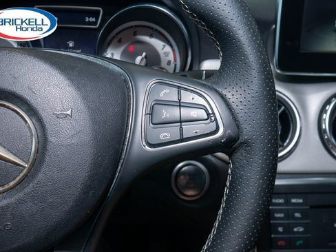 Used 2017 Mercedes-Benz GLA 250 image 31