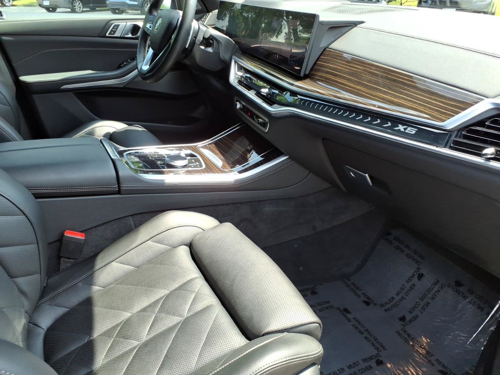 Used 2026 BMW X5 sDrive40i RWD image 26