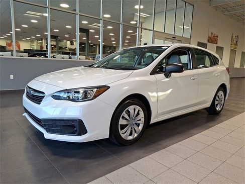 Certified 2023 Subaru Impreza 2.0i image 3