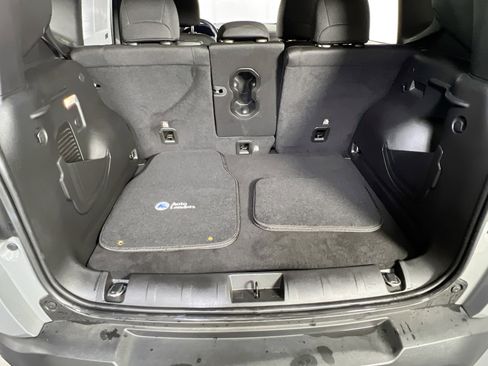 Used 2022 Jeep Renegade Latitude w/ Convenience Group AWD/4WD image 25