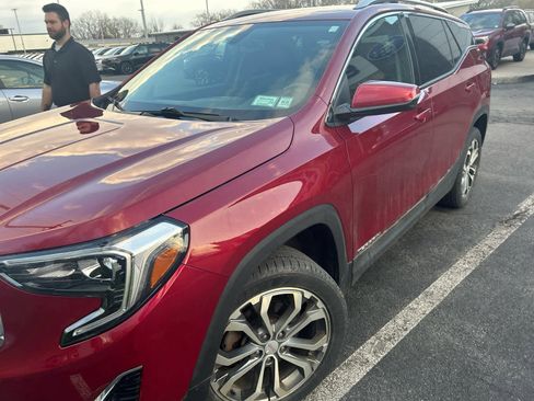 Used 2018 GMC Terrain SLT w/ Preferred Package image 1
