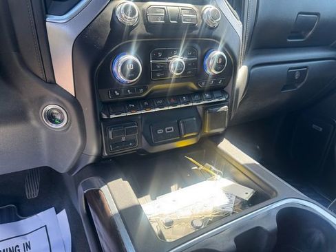 Used 2020 GMC Sierra 1500 SLT w/ SLT Premium Package AWD/4WD image 15