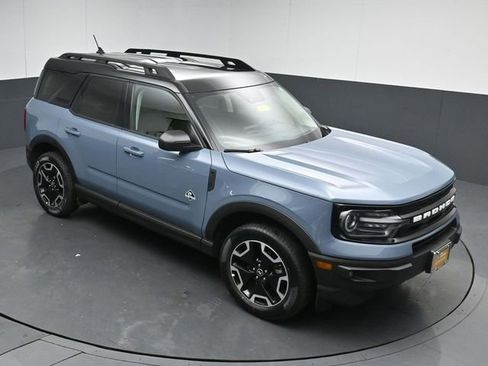 Certified 2024 Ford Bronco Sport Outer Banks AWD/4WD image 44