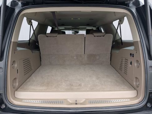 Used 2020 GMC Yukon XL SLT image 12