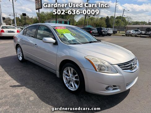 Used 2010 Nissan Altima 2.5 S image 1