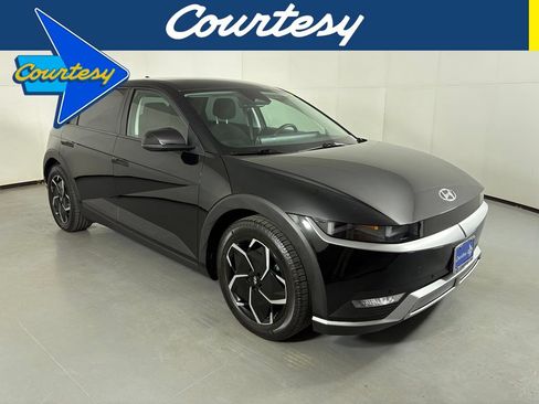Used 2024 Hyundai Ioniq 5 SEL RWD image 1