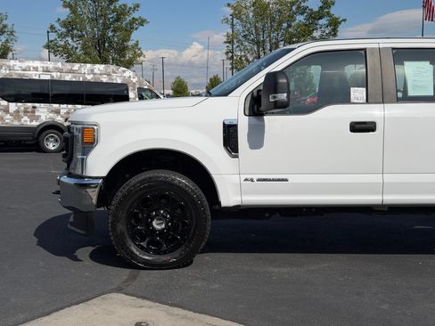 Used 2022 Ford F250 XL w/ Power Equipment Group AWD/4WD image 8