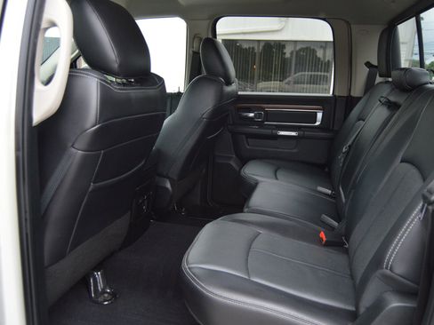 Used 2018 RAM 1500 Laramie w/ Convenience Group image 22