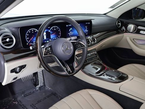 Used 2022 Mercedes-Benz E 450 4MATIC All-Terrain Wagon image 7