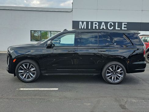 Used 2023 Cadillac Escalade Sport AWD/4WD image 5