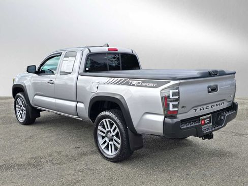 Used 2021 Toyota Tacoma TRD Off-Road w/ TRD Premium Off Road Package image 5