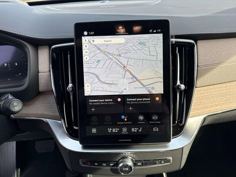 New 2026 Volvo XC90 B6 Ultra image 27