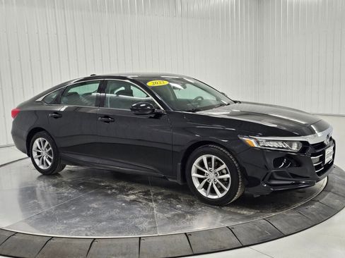 Used 2022 Honda Accord LX image 7