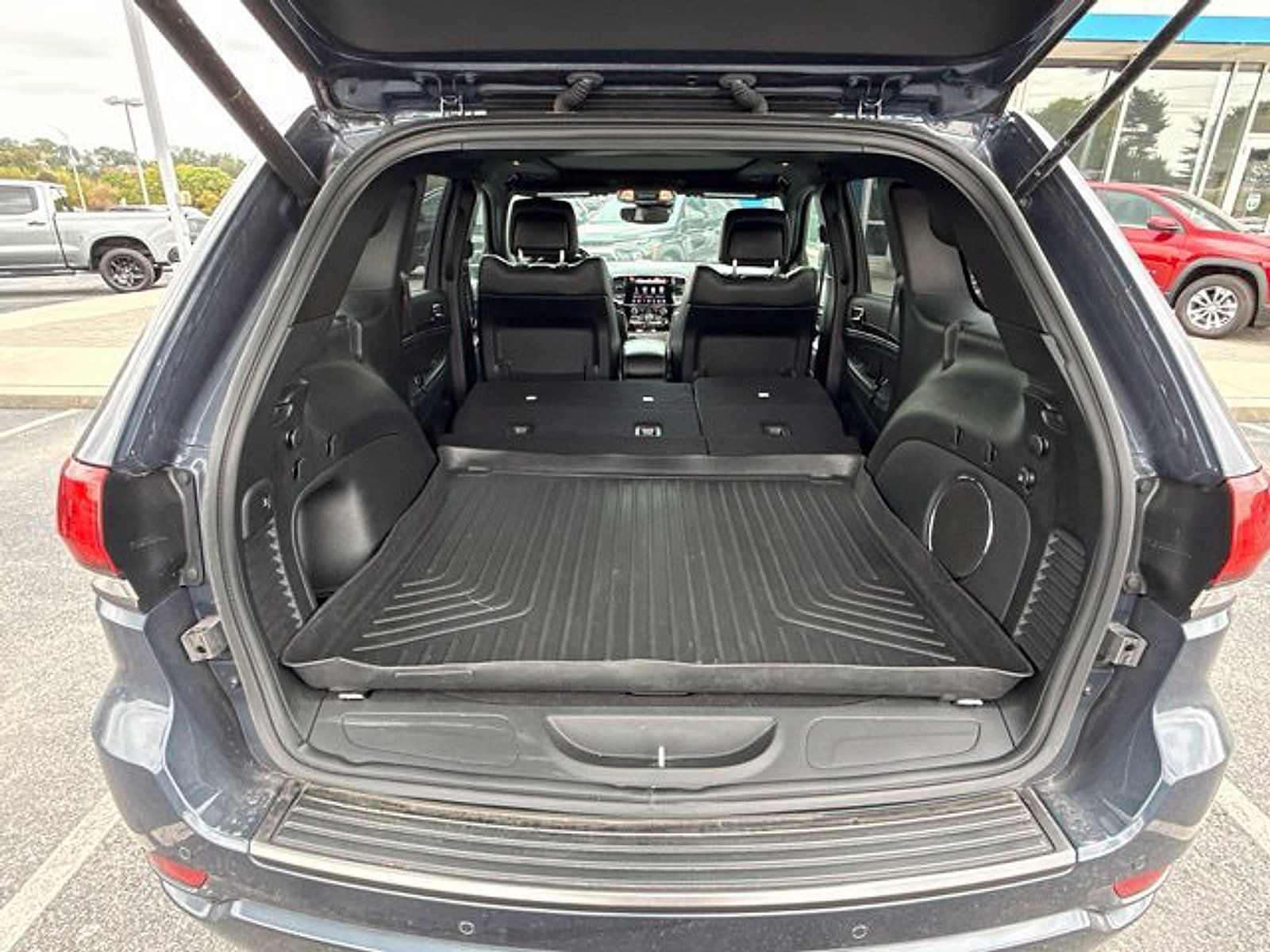 Used 2021 Jeep Grand Cherokee Limited w/ Quick Order Package 28K 80th AWD/4WD image 28
