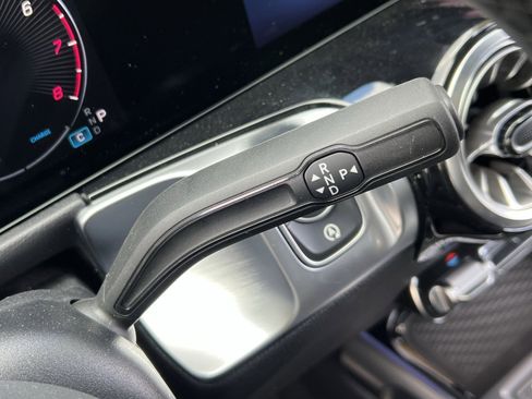 New 2026 Mercedes-Benz GLB 250 4MATIC image 27