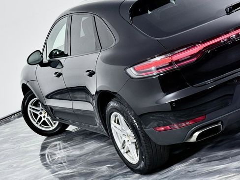 Used 2020 Porsche Macan AWD/4WD image 12