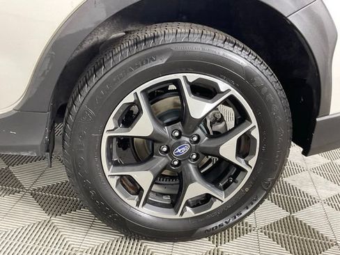 Used 2020 Subaru Crosstrek 2.0i Premium w/ Moonroof Package 1 AWD/4WD image 8