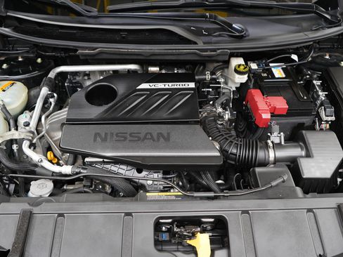 Used 2023 Nissan Rogue SL AWD/4WD image 32