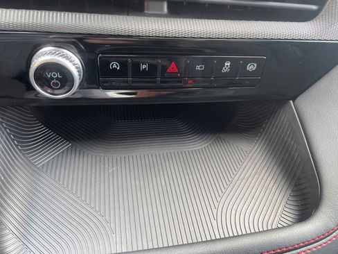 New 2026 Ford Explorer ST-Line w/ ST-Line Street Pack image 43