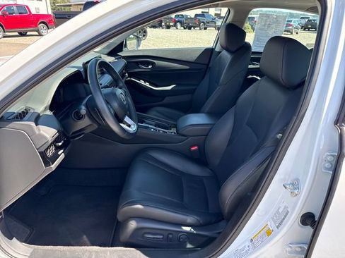 Used 2024 Honda Accord Touring image 15