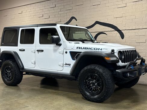 Used 2023 Jeep Wrangler Unlimited Rubicon 4xe image 2