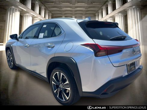 New 2026 Lexus UX 300h FWD image 7