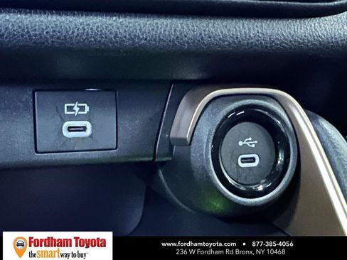 Used 2024 Toyota Grand Highlander AWD Hybrid image 29