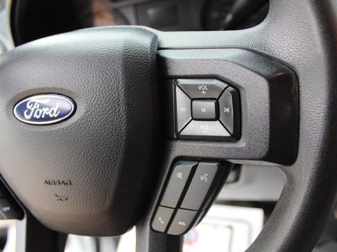 Used 2018 Ford F250 XL w/ Power Equipment Group image 13