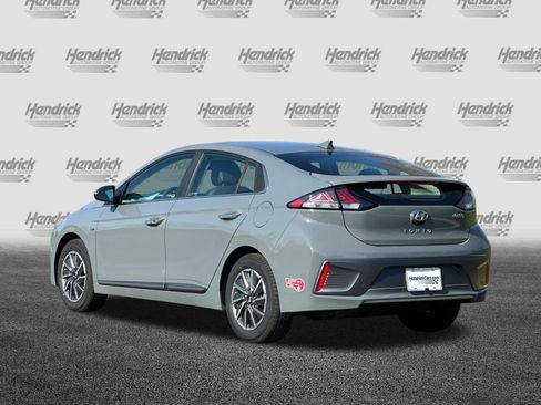 Used 2020 Hyundai Ioniq Limited image 7