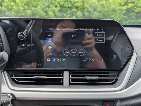 New 2026 Chevrolet Trax LS w/ LS Convenience Package FWD image 18